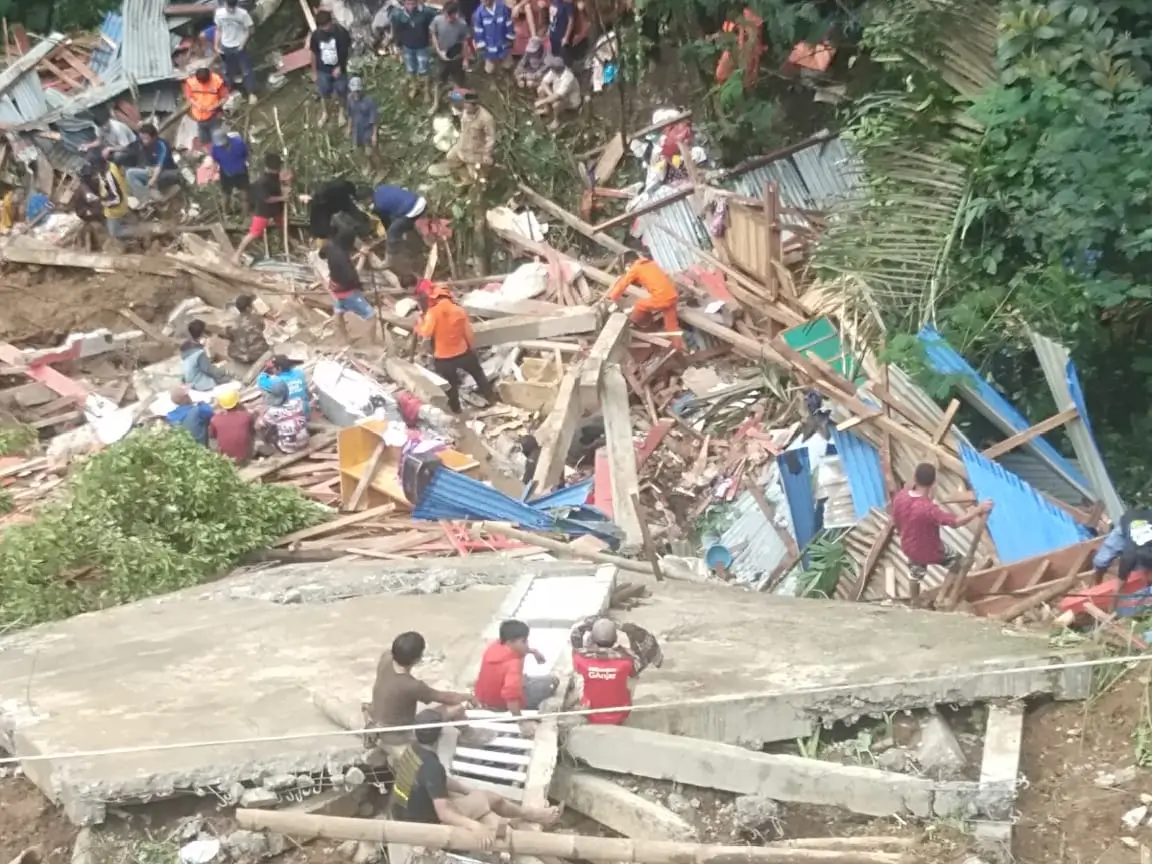 [UPDATE]: Longsor Tana Toraja, Korban Meninggal Capai 18 Orang